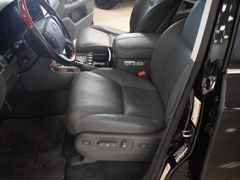 Used 2008 Lexus LX 570 4WD image 49