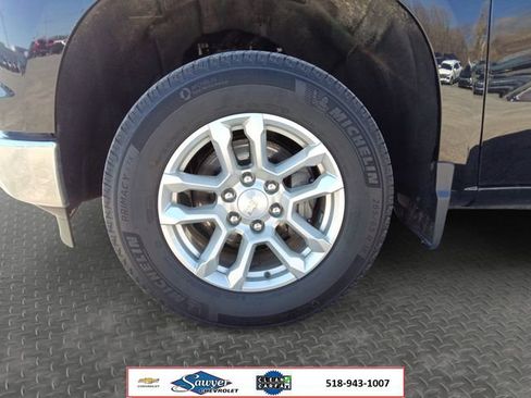 Used 2022 Chevrolet Silverado 1500 LT image 9