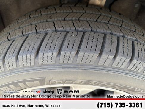 Used 2020 Jeep Grand Cherokee Summit AWD/4WD image 12