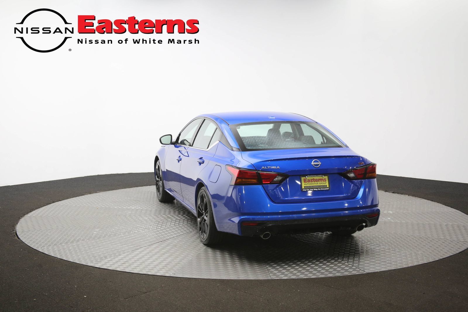 Used 2025 Nissan Altima 2.5 SR FWD image 36