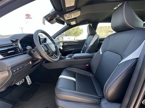 Certified 2025 Toyota Camry SE w/ Convenience Package image 26