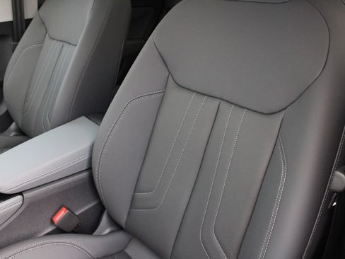 New 2026 Audi Q3 quattro 2.0T AWD/4WD image 6