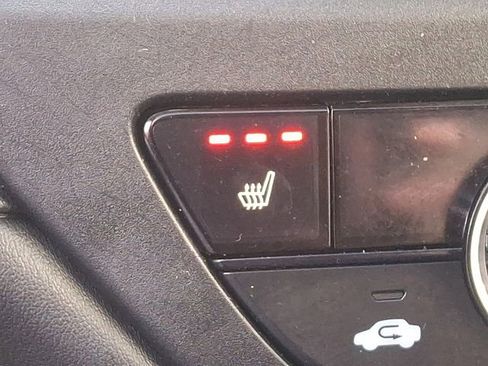 Used 2025 Honda Accord SE image 25