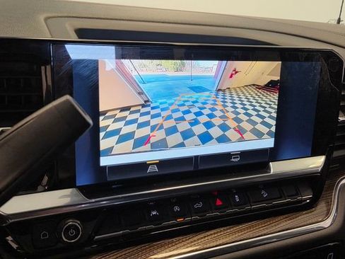 Used 2023 Chevrolet Silverado 1500 RST image 18