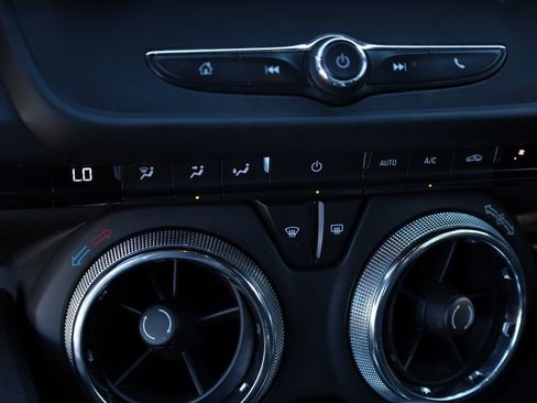 Used 2018 Chevrolet Camaro LS image 7