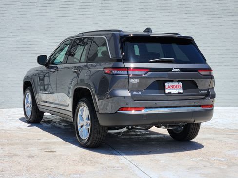 New 2026 Jeep Grand Cherokee Laredo X AWD/4WD image 3