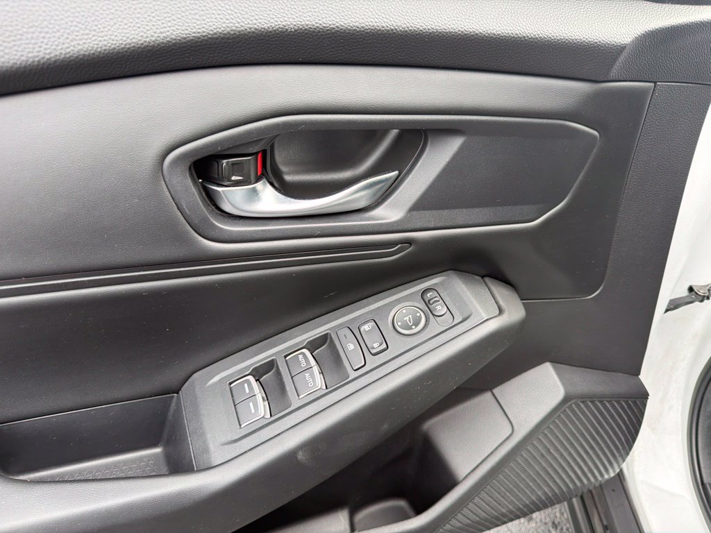 Used 2023 Honda Accord EX image 26