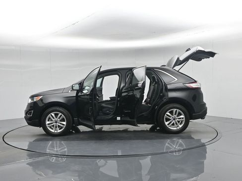 Used 2016 Ford Edge SEL image 34