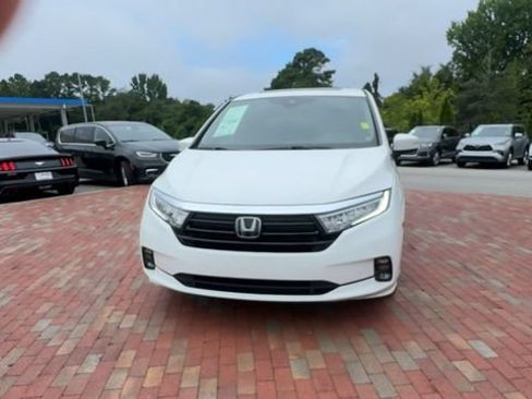 Used 2024 Honda Odyssey Touring image 5