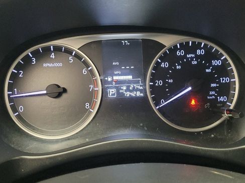 Used 2021 Nissan Kicks S FWD image 23