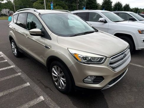 Used 2017 Ford Escape Titanium AWD/4WD image 14
