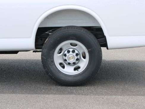 New 2026 Chevrolet Express 3500 Extended w/ Driver Convenience Package RWD image 16