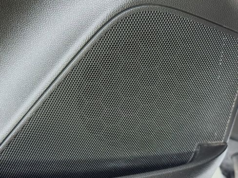 Used 2016 Chevrolet Trax LT w/ LT Convenience Package image 22