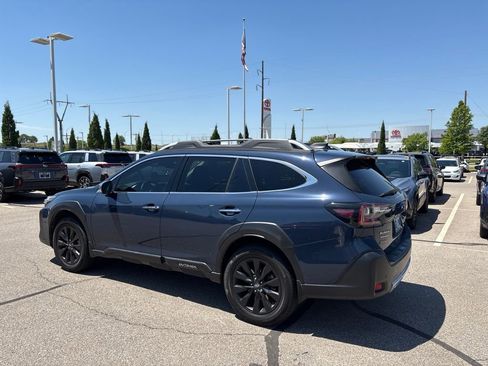Used 2023 Subaru Outback Touring XT w/ Popular Package #2 AWD/4WD image 6