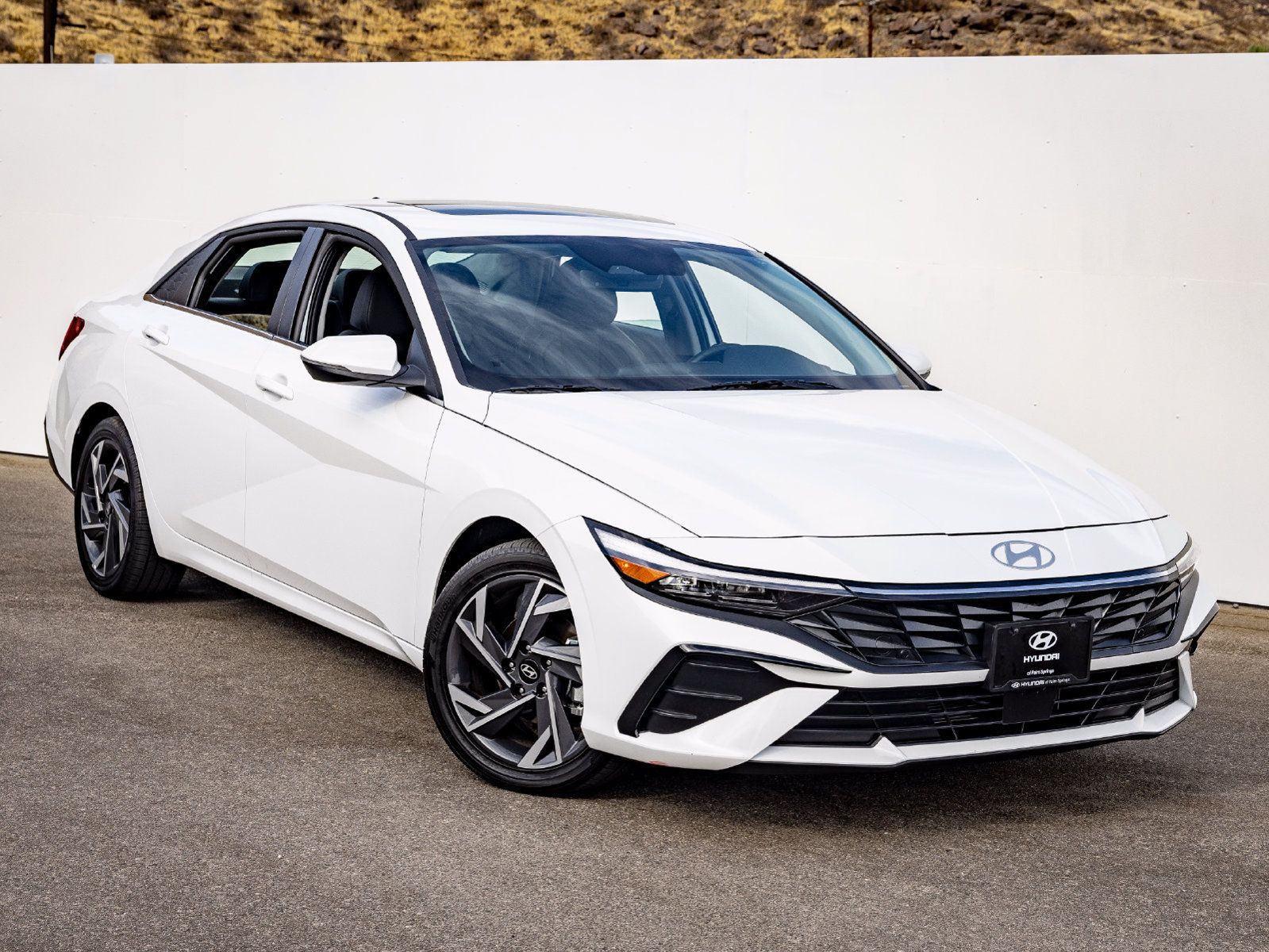 Used 2026 Hyundai Elantra Limited FWD image 10