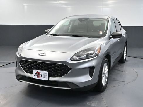 Used 2022 Ford Escape SE w/ Convenience Package FWD image 13