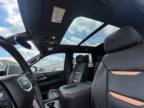 Used 2021 GMC Yukon AT4 w/ AT4 Premium Plus Package image 11