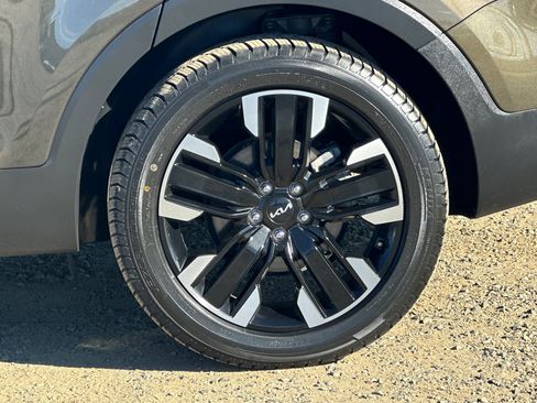 Used 2024 Kia Telluride SX Prestige AWD/4WD image 27