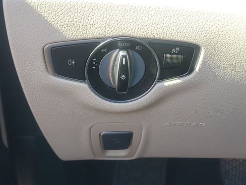 Used 2022 Mercedes-Benz E 350 E 350 w/ AMG Line Exterior image 24