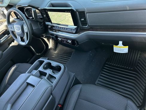 New 2026 GMC Sierra 2500 SLE w/ SLE Convenience Package AWD/4WD image 28