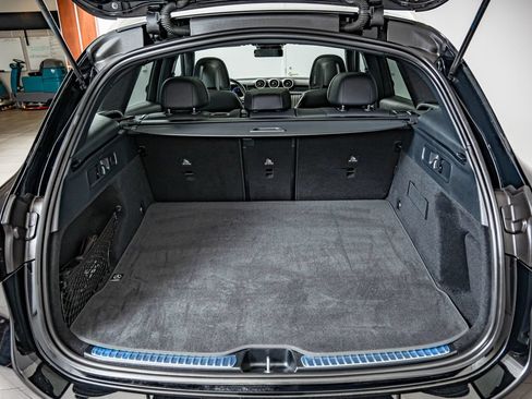Certified 2026 Mercedes-Benz GLC 300 4MATIC image 37