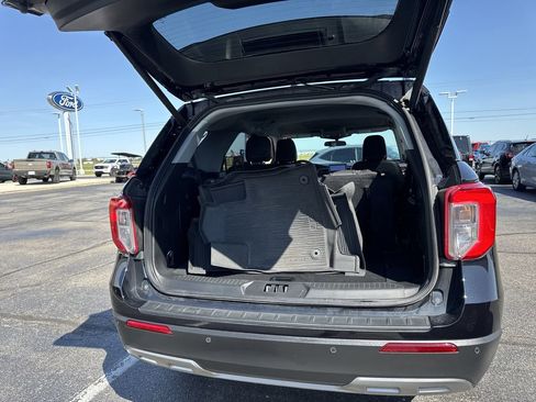 Certified 2023 Ford Explorer XLT w/ Equipment Group 202A image 22