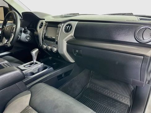 Used 2019 Toyota Tundra SR5 w/ TRD Sport Package AWD/4WD image 33