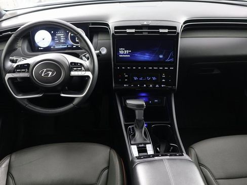 Certified 2024 Hyundai Santa Cruz Limited image 2