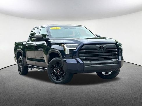 Used 2024 Toyota Tundra SR5 w/ SR5 Premium Package AWD/4WD image 2