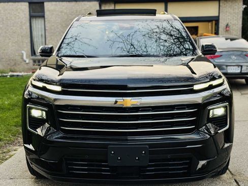 Used 2026 Chevrolet Traverse High Country FWD image 13