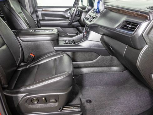 Used 2021 Chevrolet Tahoe LT w/ LT Signature Package image 53