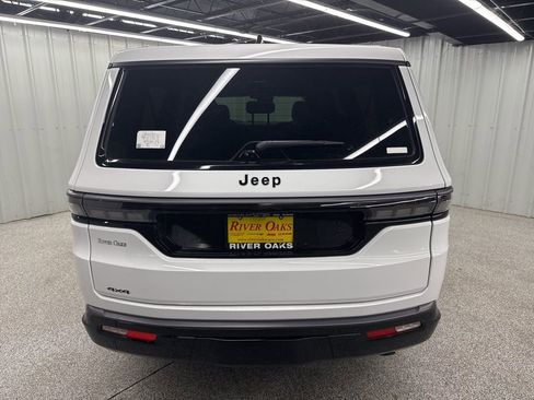 New 2026 Jeep Grand Wagoneer L Summit AWD/4WD image 7