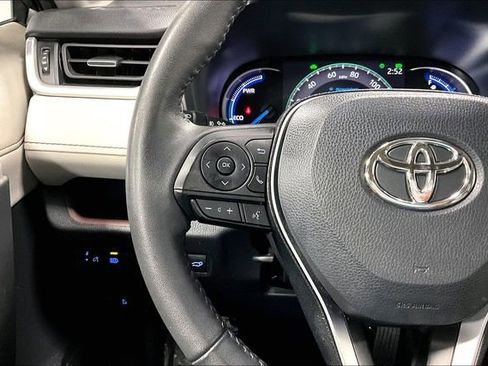 Used 2022 Toyota RAV4 Limited AWD/4WD image 12
