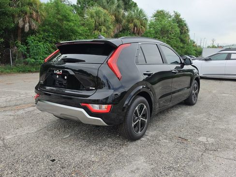 New 2026 Kia Niro FWD image 8