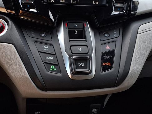 Used 2024 Honda Odyssey EX-L image 10