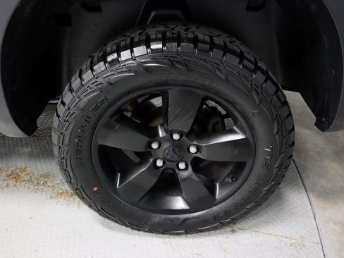 Used 2020 RAM 1500 Classic Warlock w/ Trailer & Traction Group image 19