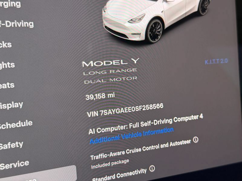 Used 2025 Tesla Model Y Long Range AWD/4WD image 35