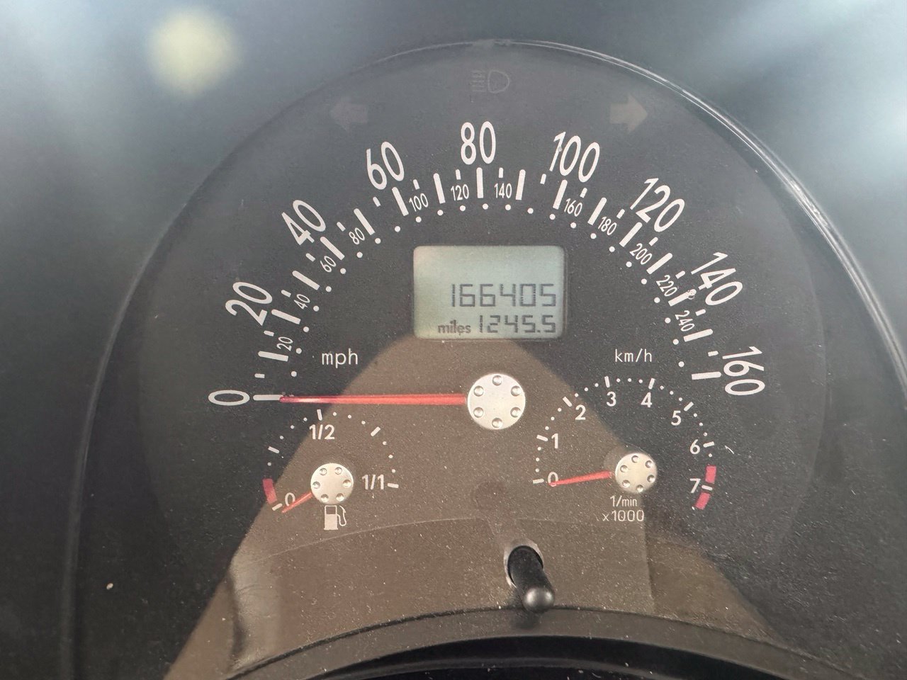 Used 2005 Volkswagen Beetle GLS FWD image 3