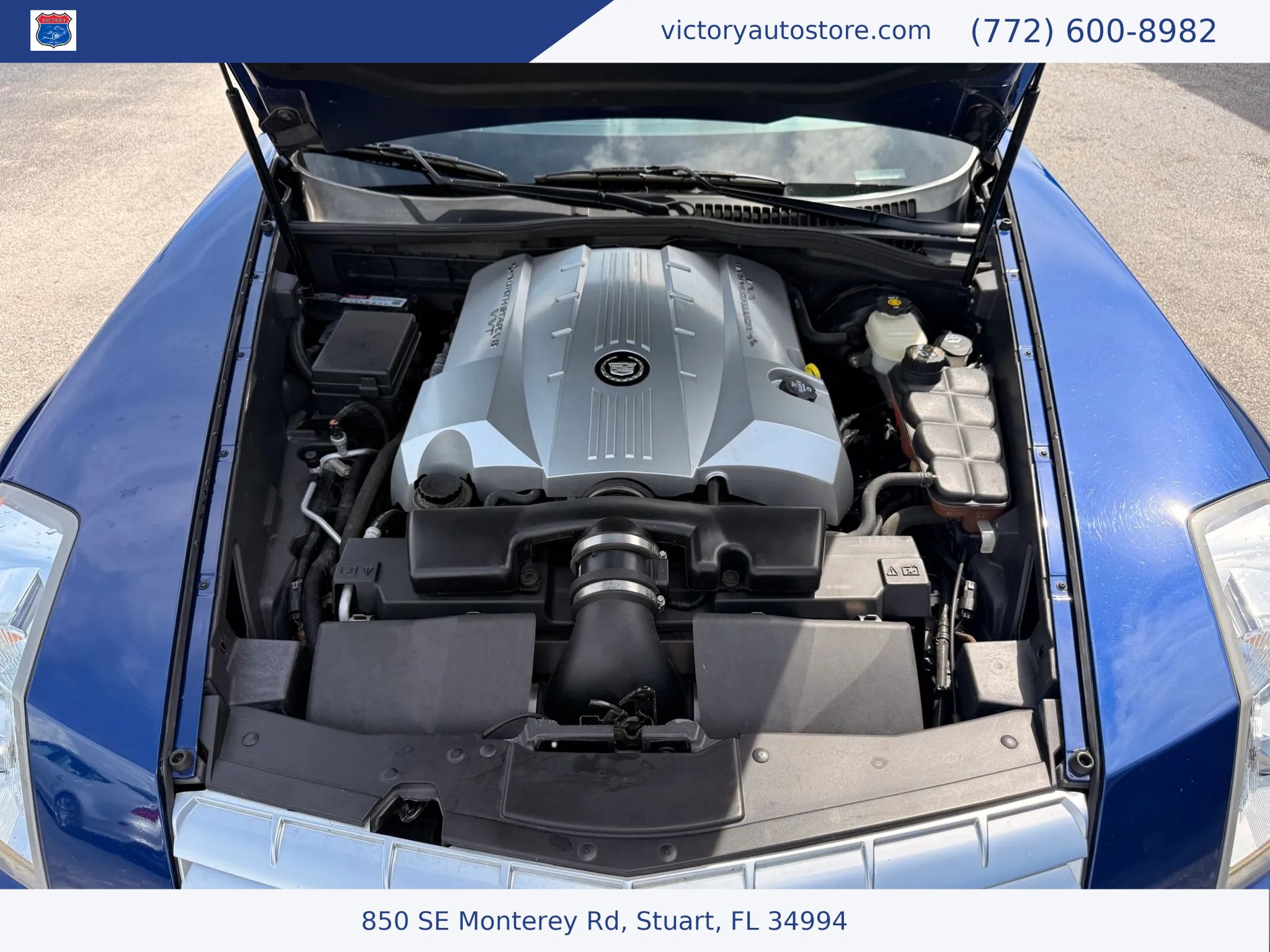 Used 2006 Cadillac XLR RWD image 22
