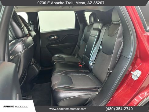 Used 2014 Jeep Cherokee Trailhawk w/ Comfort/Convenience Group image 34