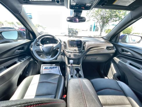 Used 2023 Chevrolet Equinox RS w/ RS Leather Package FWD image 21