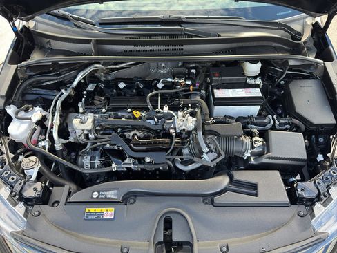 Certified 2024 Toyota Corolla SE image 17
