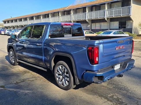 Used 2026 GMC Sierra 1500 Denali image 3