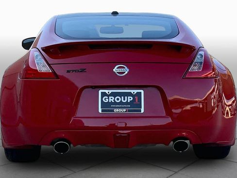 Used 2016 Nissan 370Z Touring w/ Aerodynamics Package RWD image 5