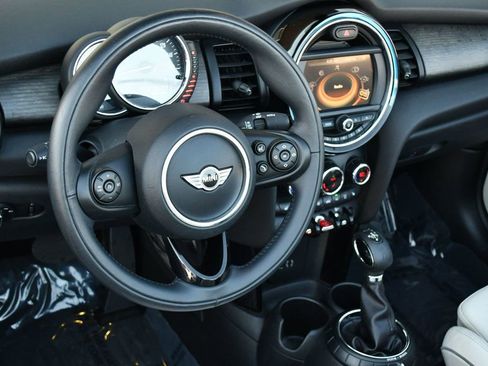 Used 2017 MINI Cooper S image 66