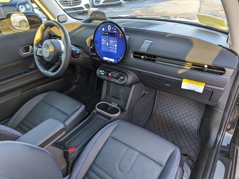 Used 2025 MINI Cooper S FWD image 31