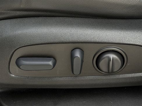 Certified 2022 Chevrolet Equinox RS image 22