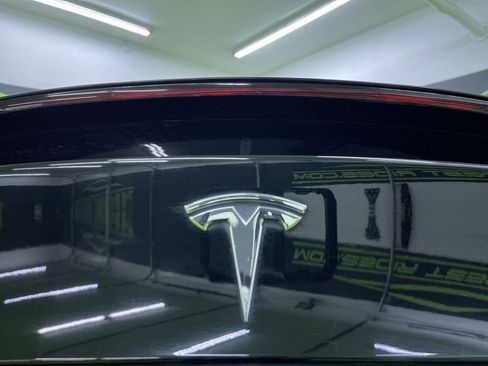 Used 2016 Tesla Model X 75D image 13