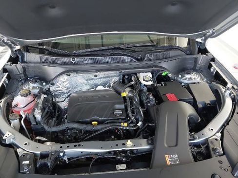 New 2026 Chevrolet Trax RS w/ Sunroof Package image 30