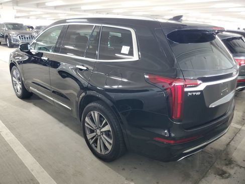 Used 2020 Cadillac XT6 Premium Luxury FWD image 4